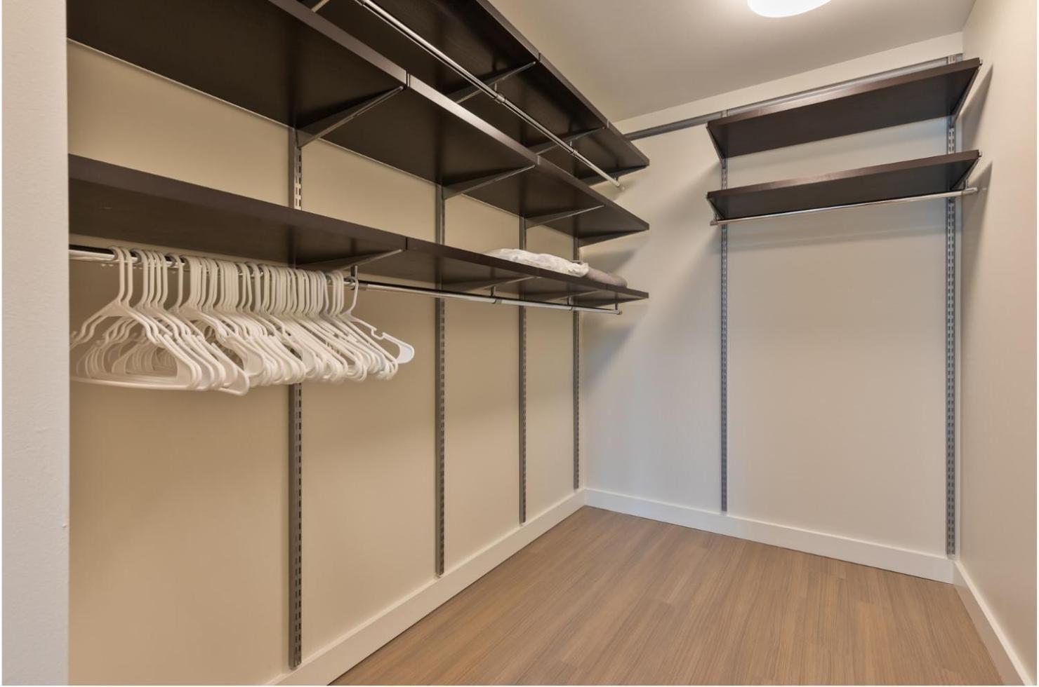 Spacious In Back Bay