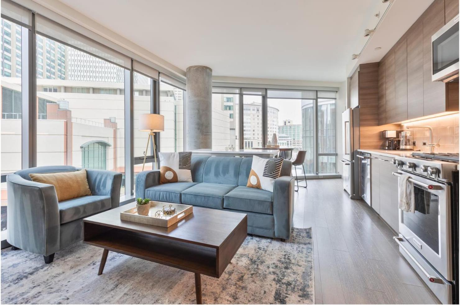 Spacious In Back Bay